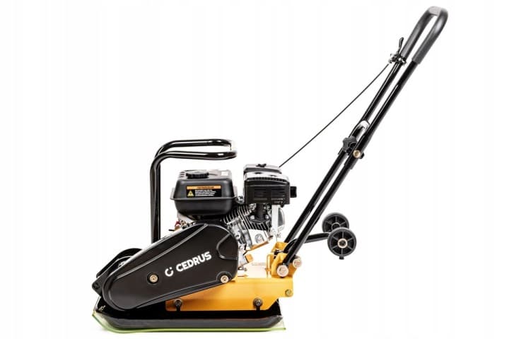 ZAGESZCZARKA-DO-GRUNTU-CEDRUS-CEDZG90L-90KG-LONCIN-G200F-20KN-12-4NM-4-1KW-Rozruch-reczny.jpg